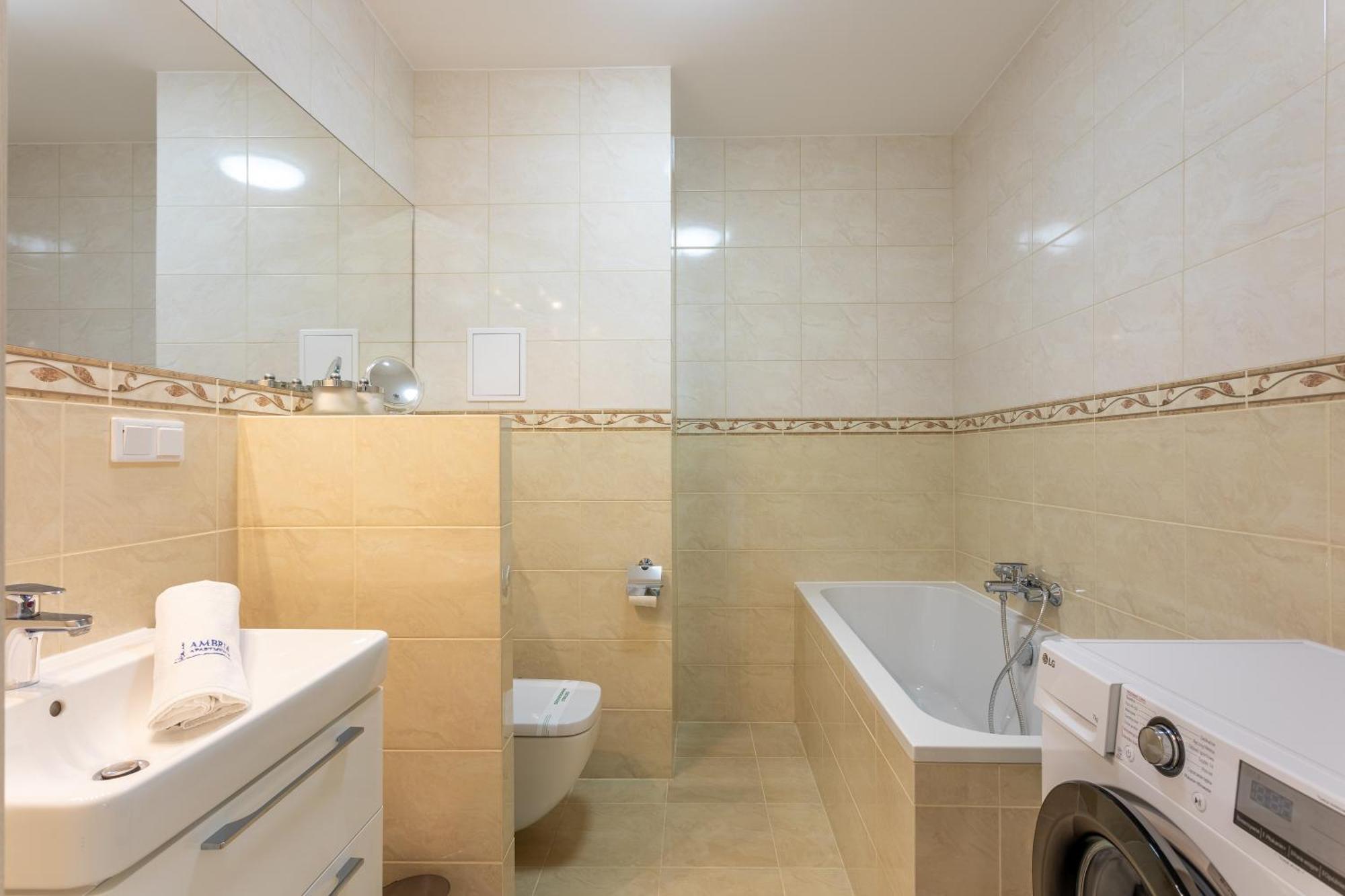 Ambria Apartments Ulanska Świnoujście Exteriör bild